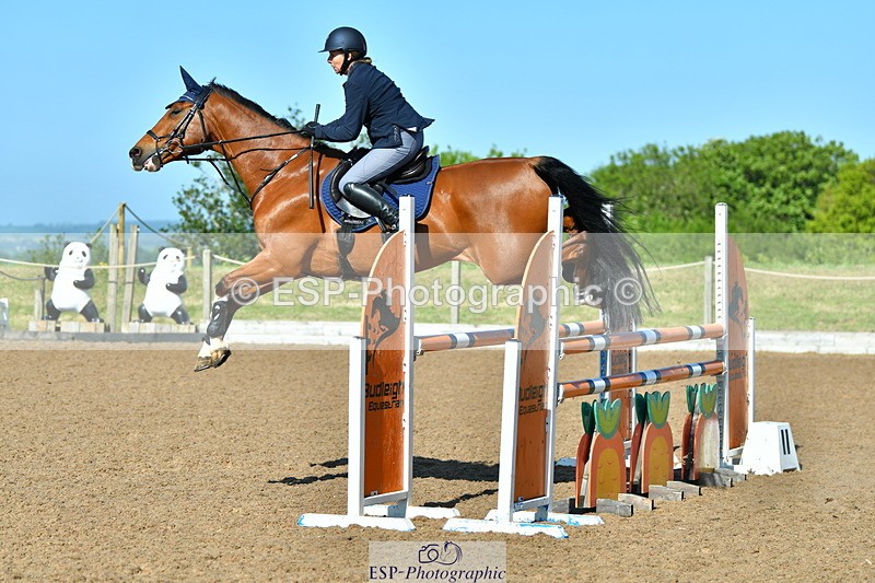 230526A-091252-00829 - Cls 1 Snr 1.05m + 1.10m Open