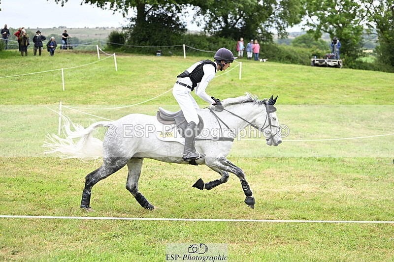 250524A-100651-08451 - A-052-Musa.Hussain-LIQUID.LUCK