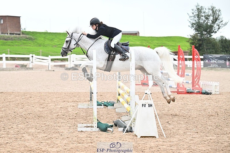 250920-120401-00995 - Cls 24+25 Club and Schools 80cm