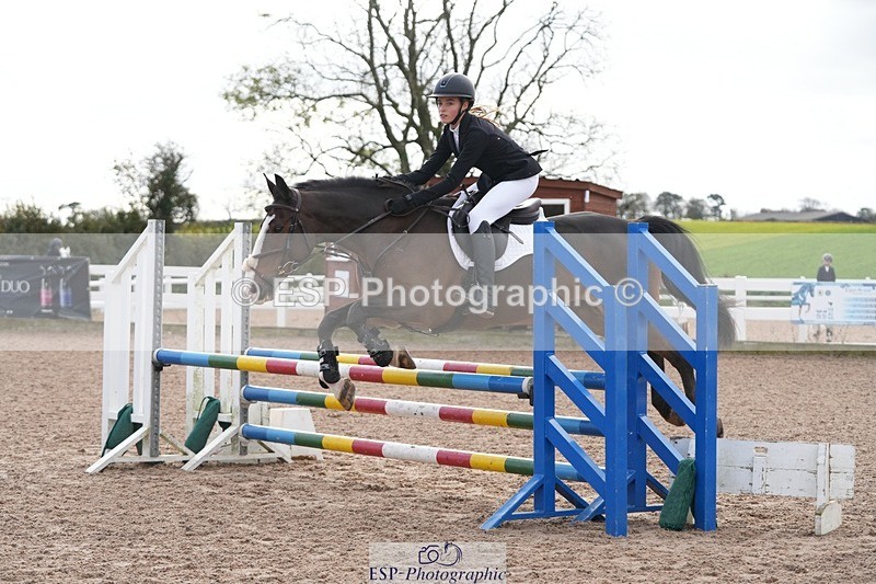 251026-121903-02363 - Cls 4 Pony Winter Novice + 80cm Open