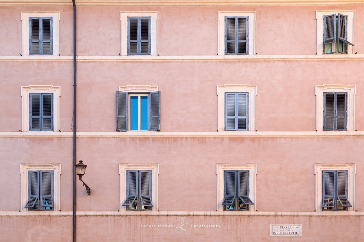 Rosa Maria - Roman Walls