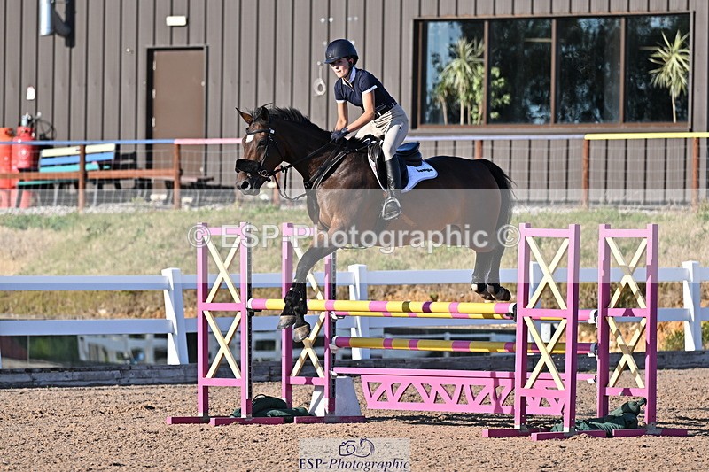 250708A-190918-00752 - 100cm Classes