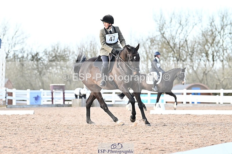 240324A-155534-04662 - Novice 28, 15.33 to 16.15