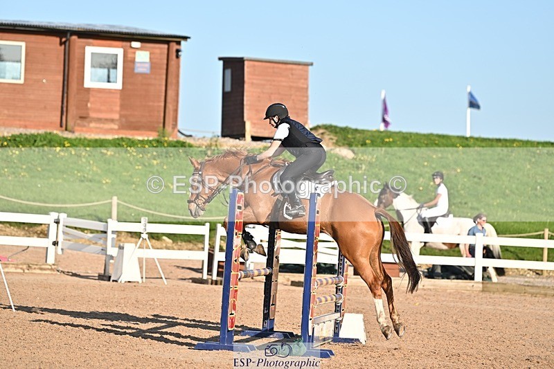 250429-183530-00630 - 90cm