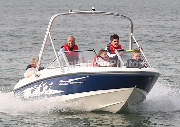 101009 BAYLINER F17 FLIGHT SERIES IMG_9634 - Speedboats