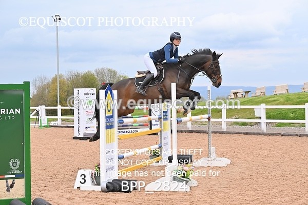 BPP_2824 - CLASS 10 - SAT - Senior Foxhunter/1.20m Open