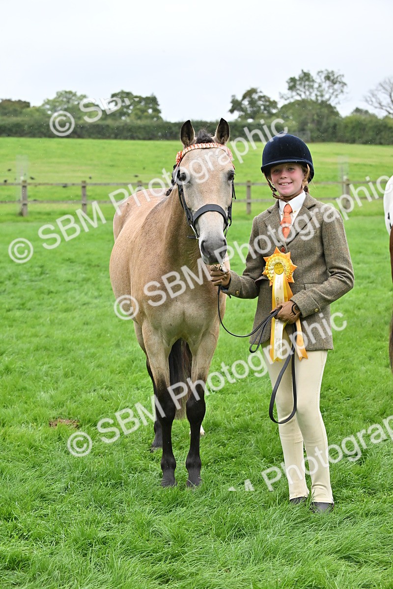 SBM_68623 - S42 - Junior Handler 9-12 Years