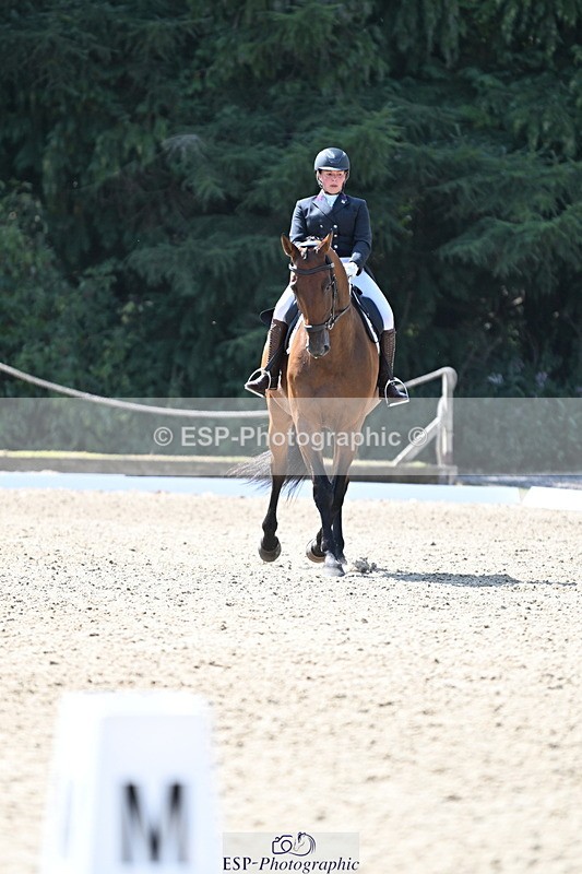 250810A-120944-06218 - 041-Laura.GreenIreldo.L