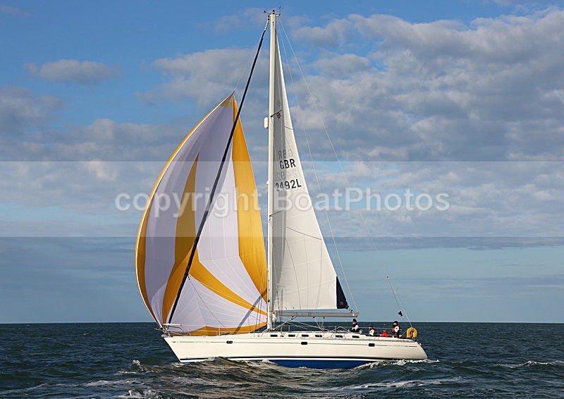 130601 GBR2492L WT7A7478 - ROUND THE ISLAND RACE - 1st June 2013