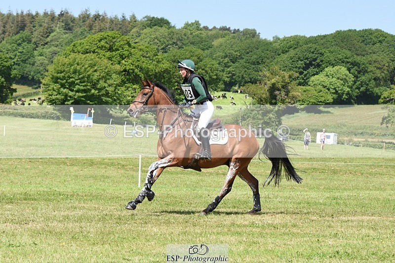 230527-111034-08805 - 303-JESMOND_RENARD-Susie_Berry-XC