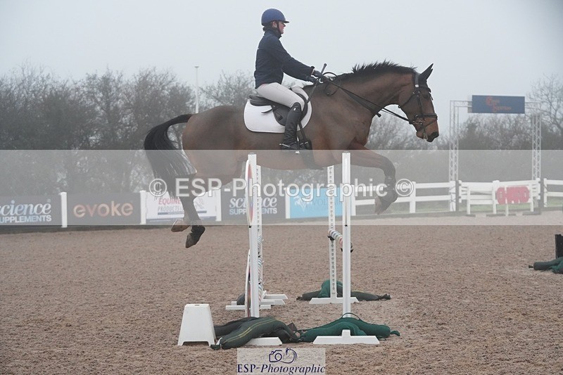 251207-094534-01507 - Cls 16 Blue Chip Winter Qualifier and 90cm