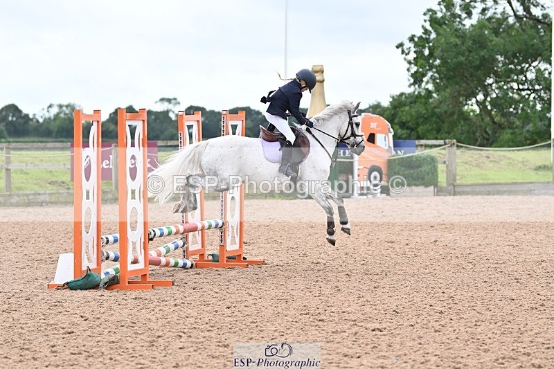 240813-162212-00230 - Clear round & 60cm