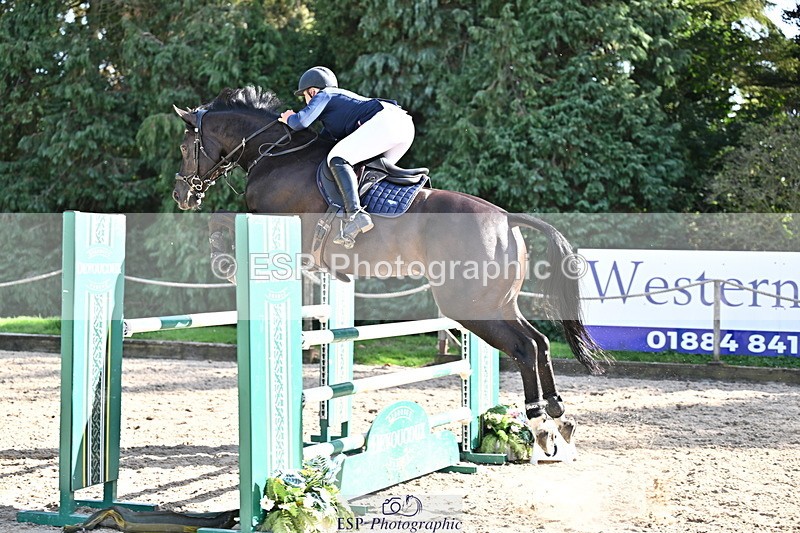260906A-161053-04592 - Cls 24 Snr Foxhunter