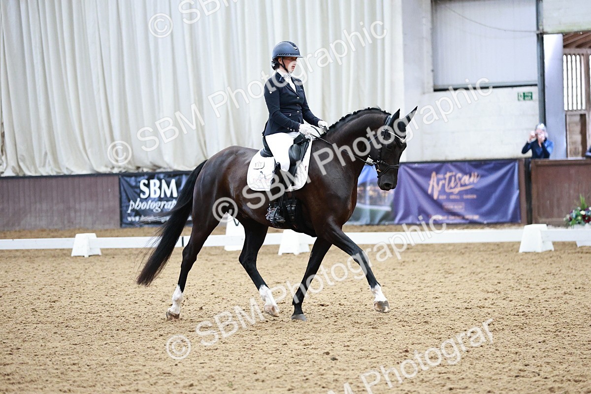 SBM_000565 - Class 1 - Prelim 6 Gold - 11.24-12.40