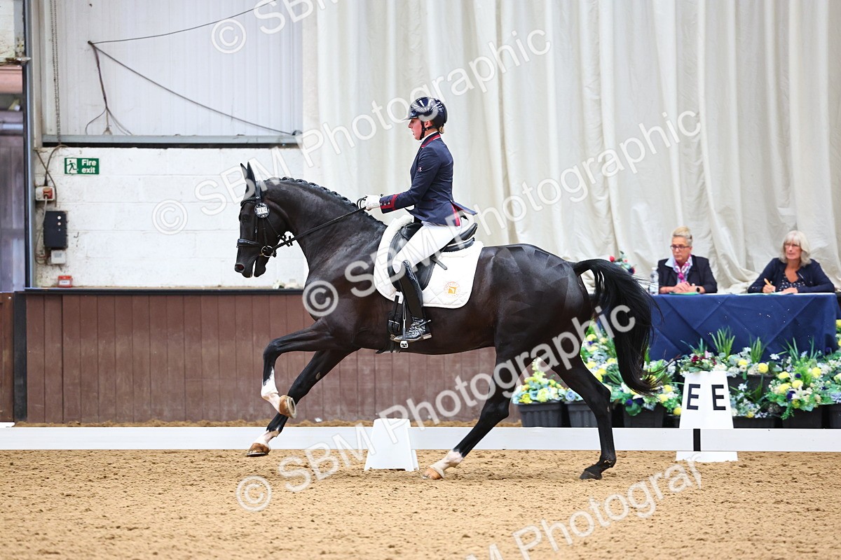 SBM_006414 - Class 5 - novice 6 - 12.04-13.07