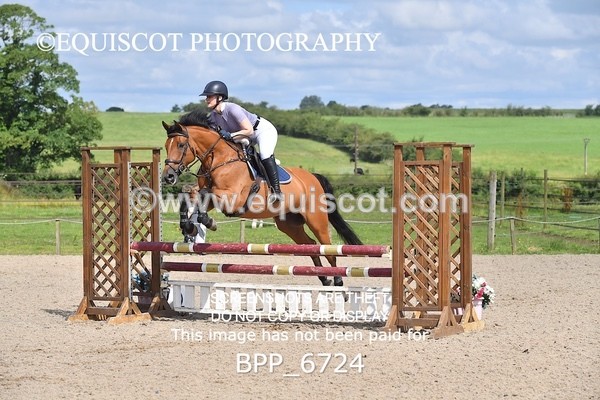 BPP_6724 - CLASS 3 Senior BritiNovice/ 90cm Open