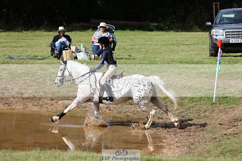 240825X-103243-31612 - 70cm XC 10.00 to 11.00