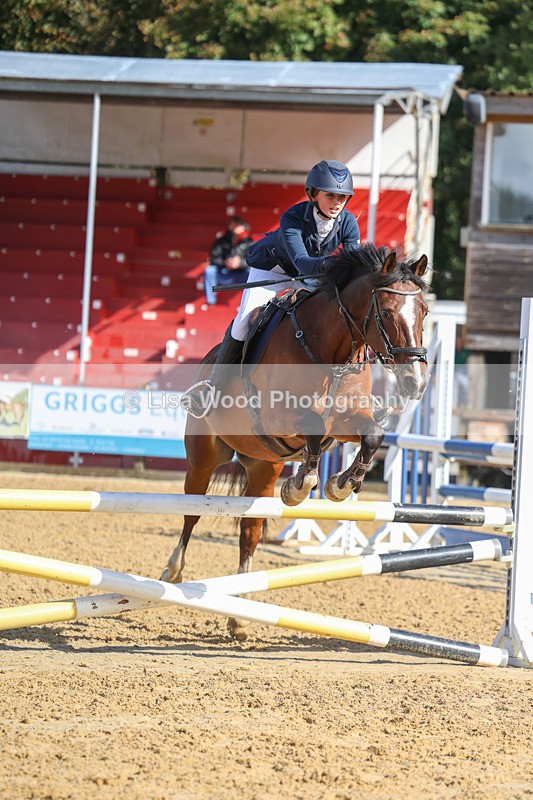 3E7A8301 - Class 4: Pony British Novice/80cm Open
