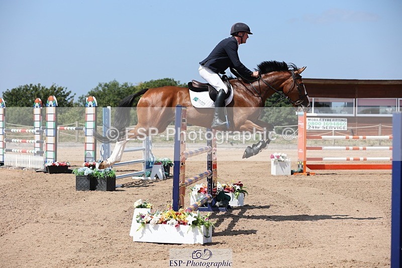 250725-115604-01929 - Cls 2 Snr Newcomers