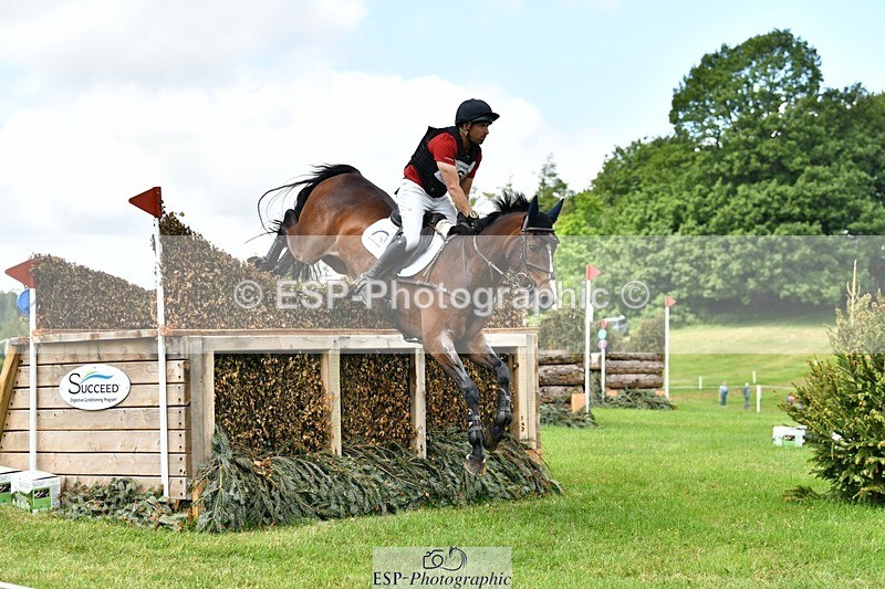 260531A-141204-23840 - G-760-Michael.Winter