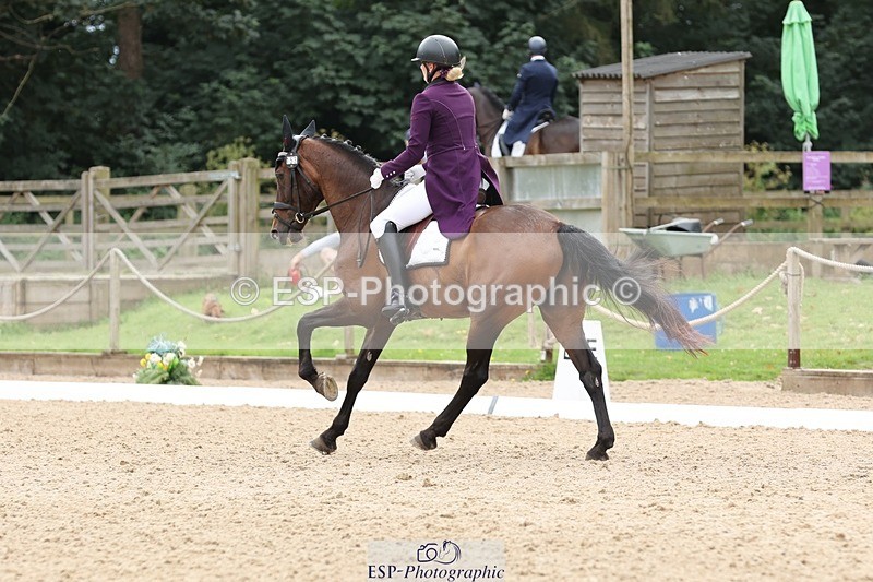 240810-135826-03404 - 153-Nicola.Kayes-BOSS.X