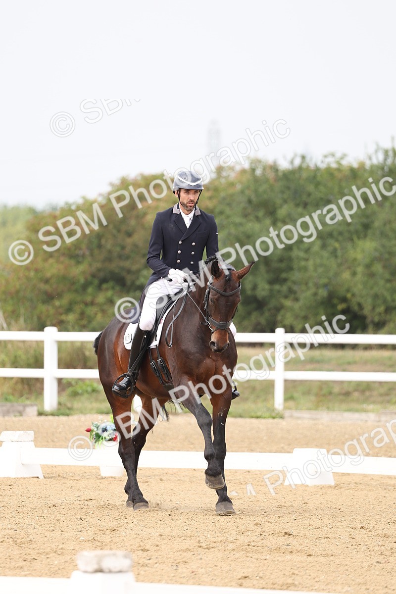 SBM_007107 - Class 9 - FEI INT I - 13.37-14.33