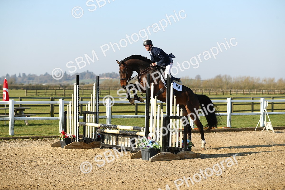 SBM_000003 - Class 1 - Clear Round