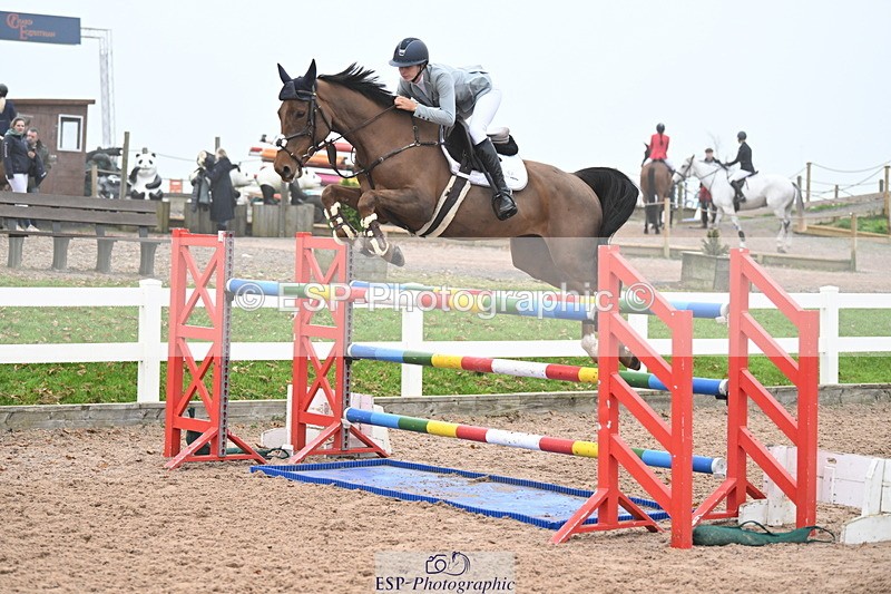 241102A-144332-05660 - SAT Cls 16 Winter 1.25 Jump Off