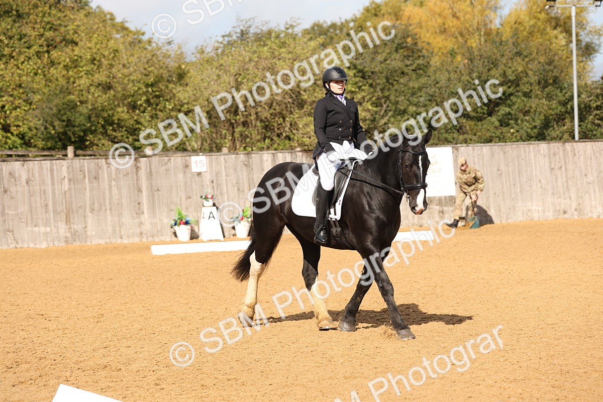SBM_40562 - D6 - Small Tour Championship Intro 4