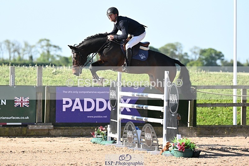 250509-084924-04572 - Cls 13 Snr Foxhunter