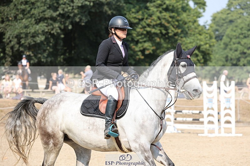 250816A-104444-00828 - Cls 3 Snr British Novice