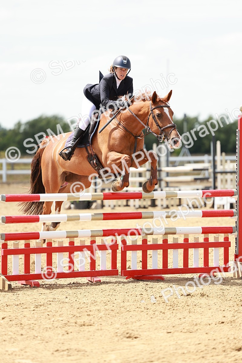 SBM_007623 - Class 3 - Senior Newcomers - 1.10m Open