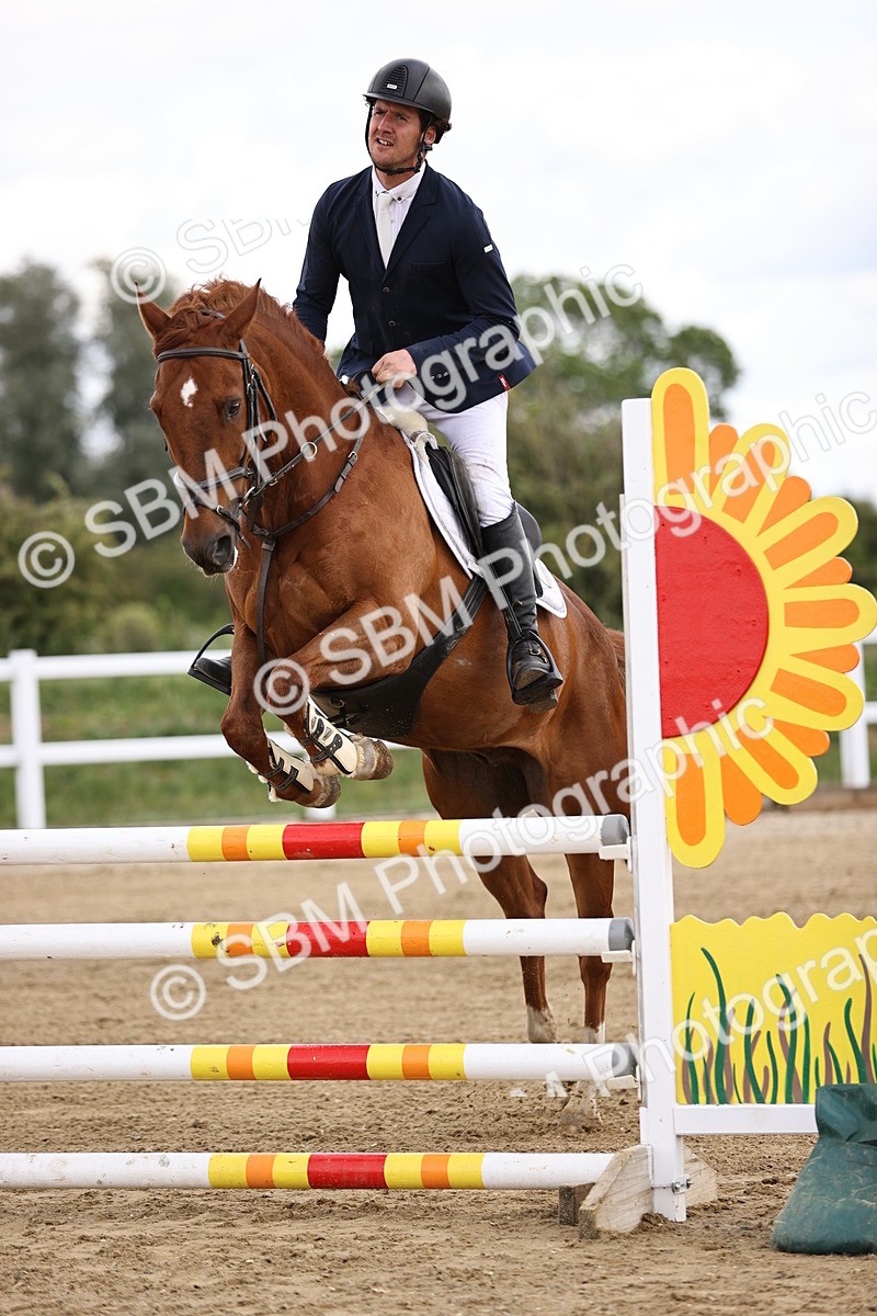 SBM_002524 - Class 10 - Senior Discovery - 1.00m