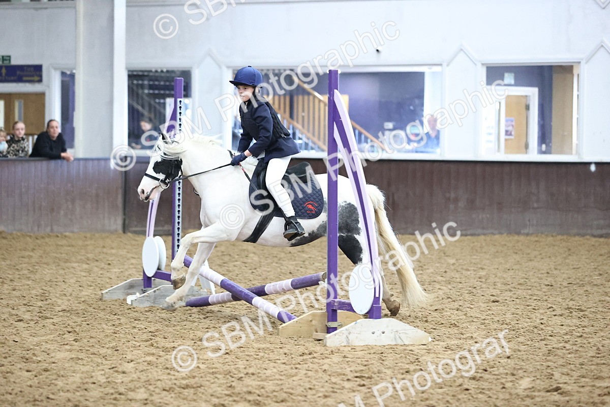 SBM_000196 - Class 2 - The Rug Lady 40cm Area 12 Championship Qualifier