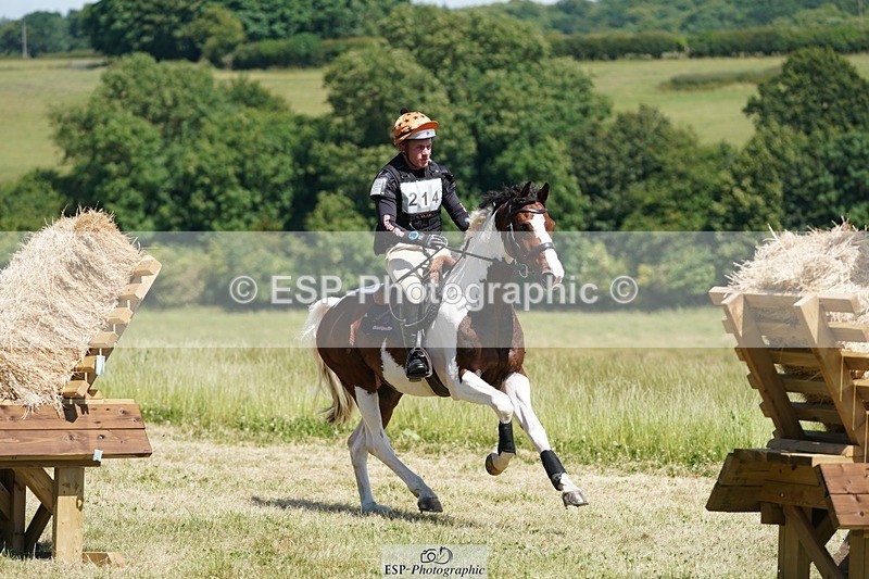 240629X-144050-3595 - 214-Theo_Funnell-CARLOMAN_C