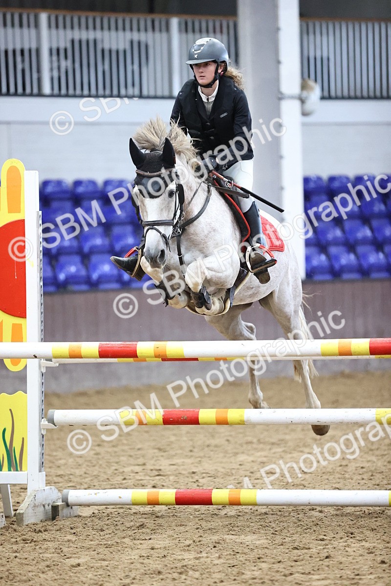 SBM_001106 - Class 5 - Blue Chip Pony Newcomers 1.00m Open