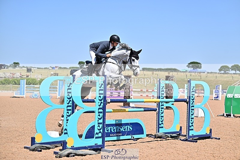 260708-141335-00565 - Foxhunter and 1.20m