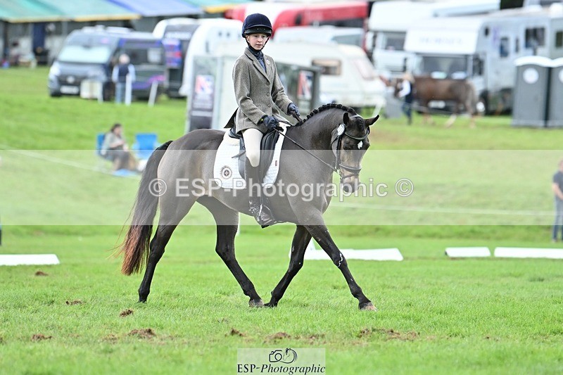 231020-151506-11413 - 629-DP.UK.DUN.SURPRISE-Isla.Kitson-DR