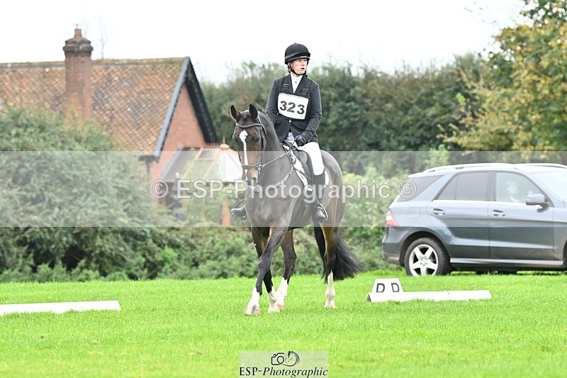 241024-121020-02649 - 323-Nicky.Blastland-FOUNDATIONS.HUSTLER