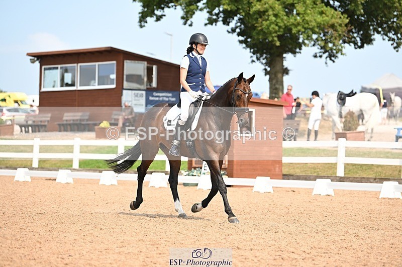 250816-141035-05024 - 052-Marcela.PomphreyLinkeltje.DE.J