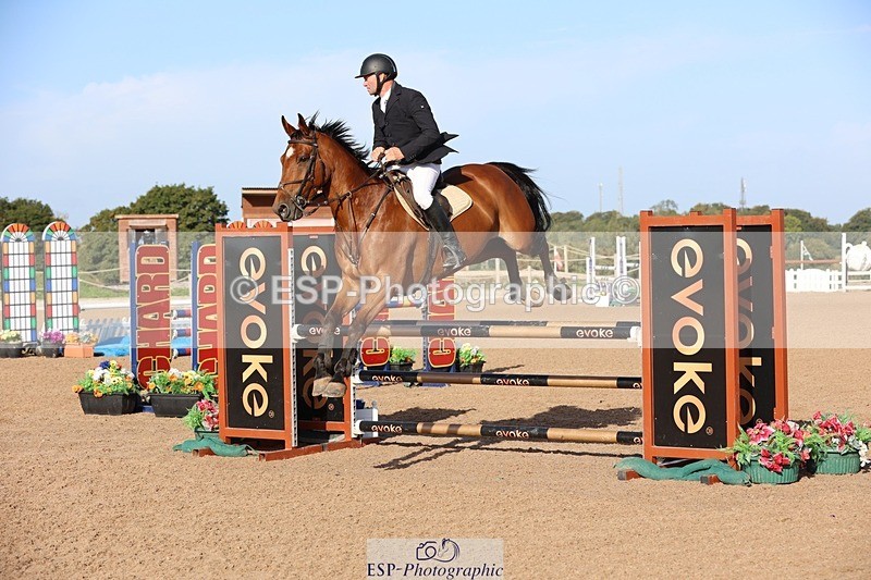 250911-092823-00359 - Cls 1 Snr 1.05 & 1.10m