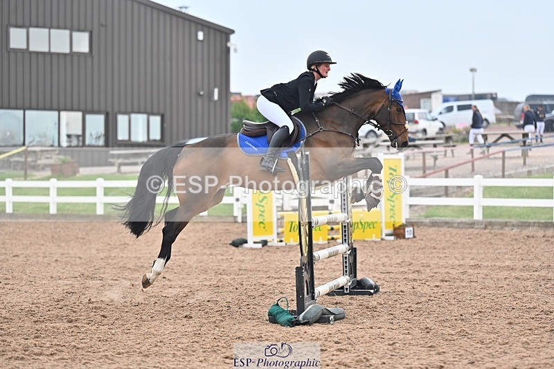 260508-083531-04185 - Cls 17 British Novice and 90cm Open