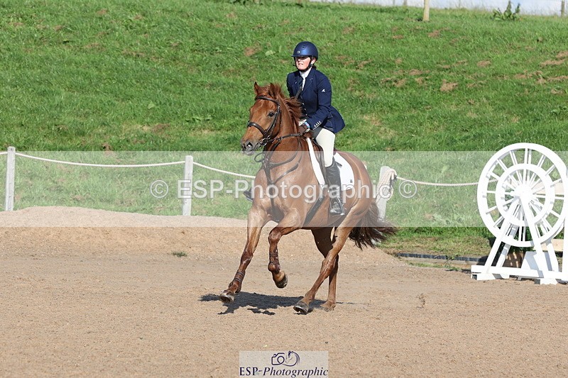 230915A-161225-03074 - Cls 6 Snr 1.05m Derby