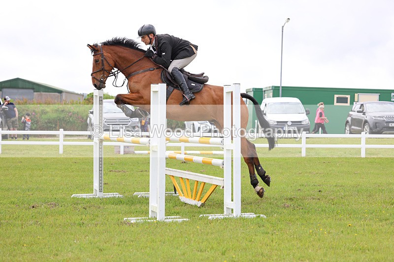 3E7A6782 - Class 11: Senior Newcomers/1.10 open