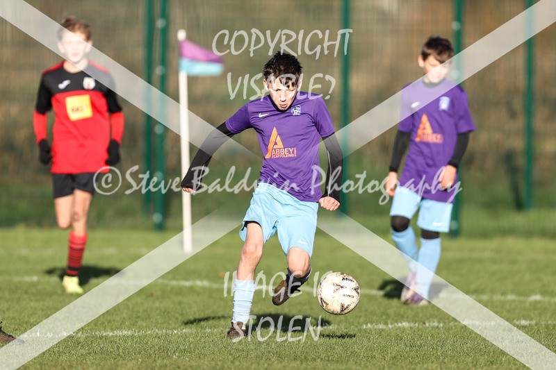 1DX32163 - 2025-11-23 FC Abbey Meads U13 Purple V Highworth Town Junior FC U13 T