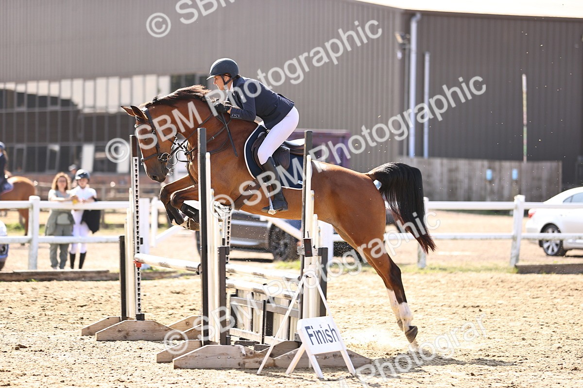 SBM_005652 - Class 9 - Senior British Novice - 90cm