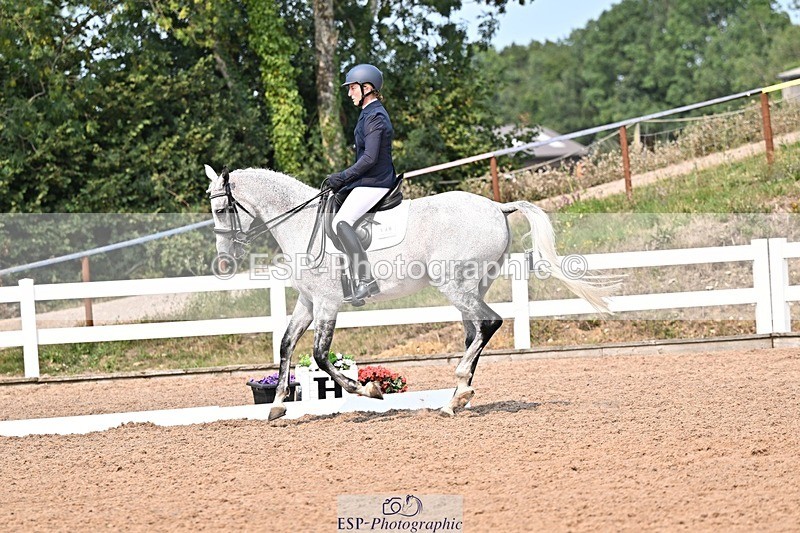 250816-145458-05494 - 149-Sophie.HawkeRAINBOW.DREAM