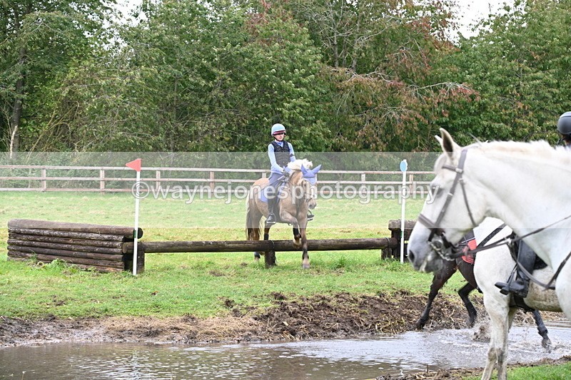 WJ6_6815 - Time at Photographer 13:06 to 13:23