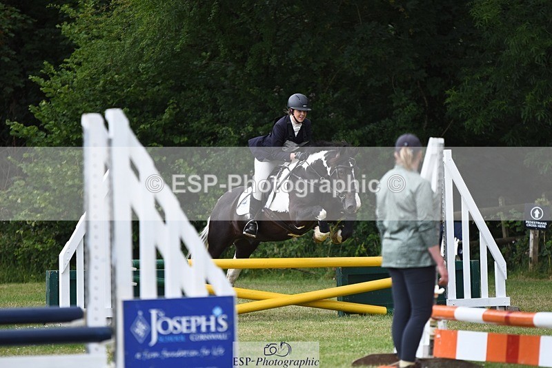 240630-143703-02253 - 702-Sarah_Williams-Tubber_Biscuit