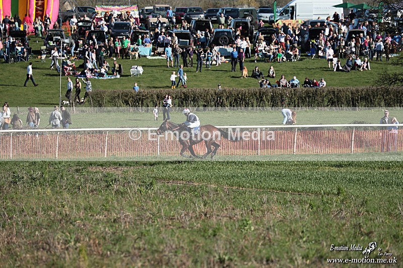 PtP 210326 583 - VWH Cirencester Races 21/03/26